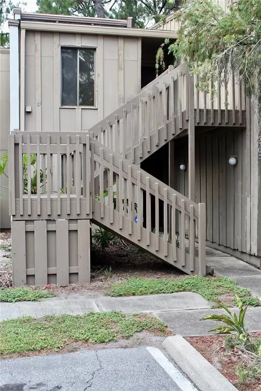 MLS: O6023913 Condo For Sale