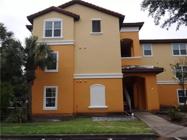 MLS: O6024078 Condo For Sale