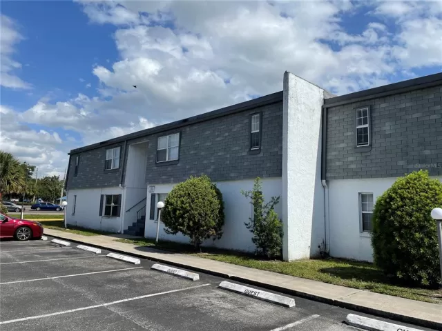 MLS: O6024217 Condo For Sale