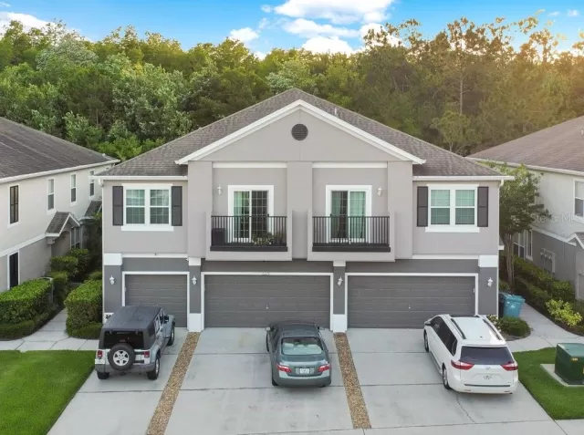 MLS: O6024381 Condo For Sale