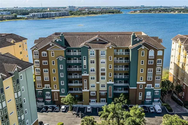 MLS: O6025070 Condo For Sale