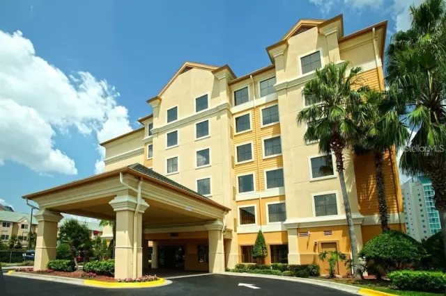 MLS: O6025478 Condo For Sale