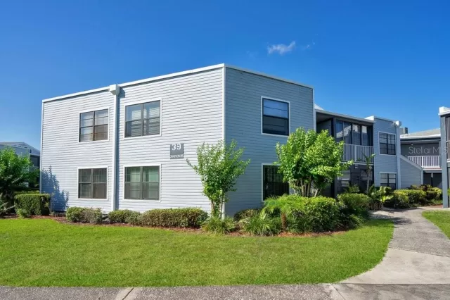 MLS: O6025545 Condo For Sale