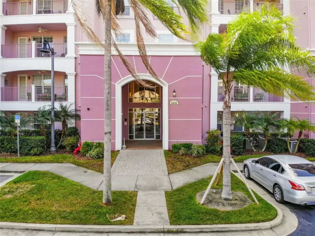 MLS: O6025758 Condo For Sale