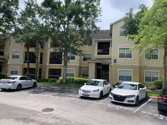 MLS: O6026692 Condo For Sale