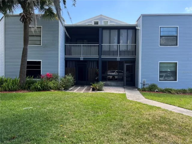 MLS: O6027026 Condo For Sale