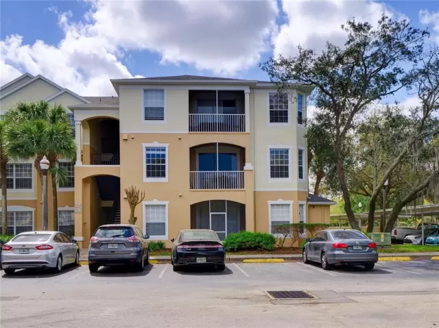 MLS: O6028021 Condo For Sale