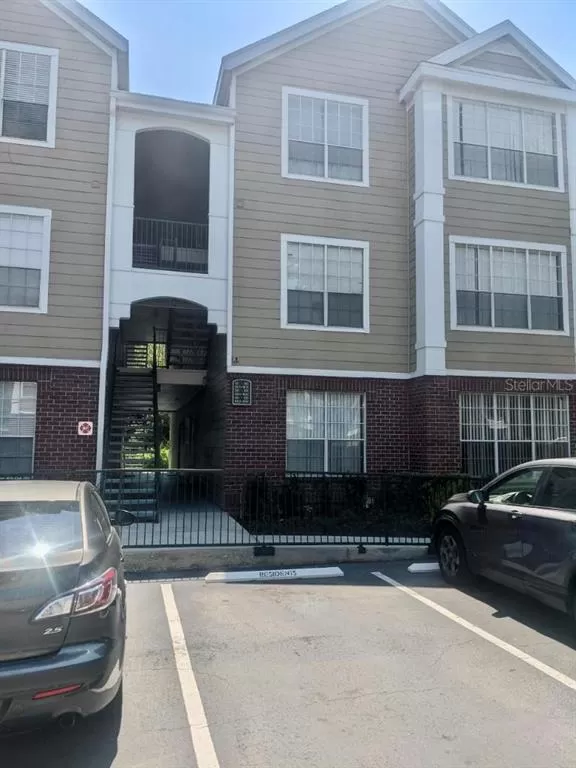 MLS: O6028647 Condo For Sale