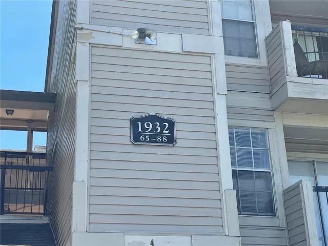 MLS: O6029604 Condo For Sale