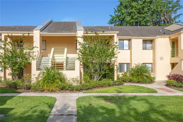 MLS: O6029978 Condo For Sale