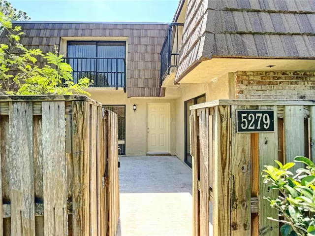 MLS: O6030504 Condo For Sale