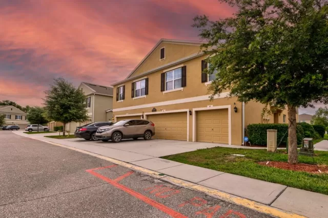 MLS: O6031809 Condo For Sale