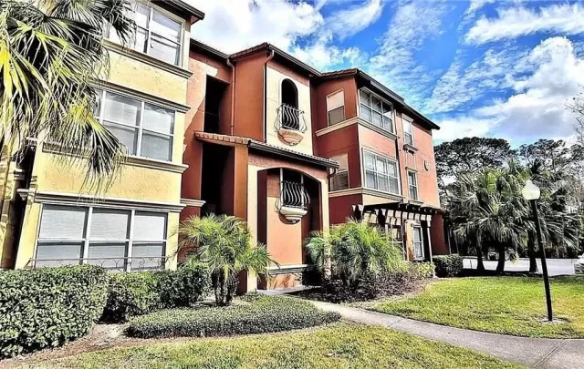 MLS: O6033464 Condo For Sale