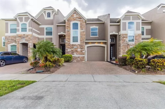 MLS: O6033922 Condo For Sale