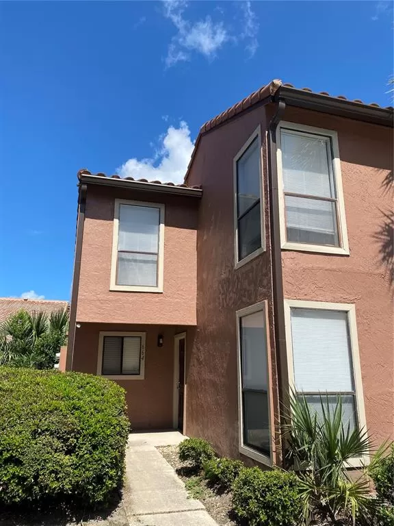 MLS: O6033979 Condo For Sale