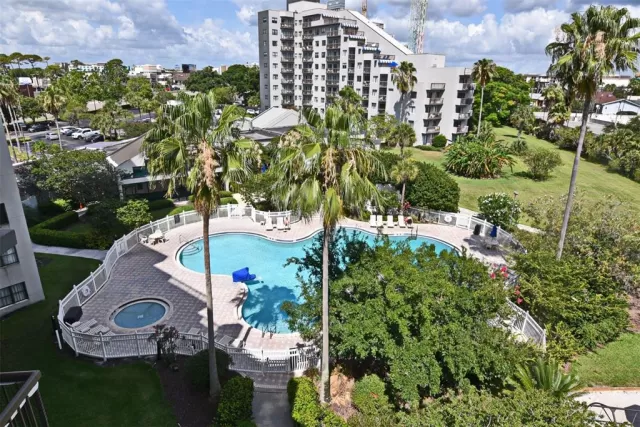 MLS: O6034296 Condo For Sale