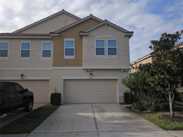 MLS: O6035345 Condo For Sale