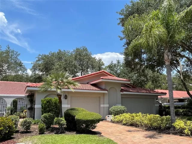 MLS: O6035601 Condo For Sale