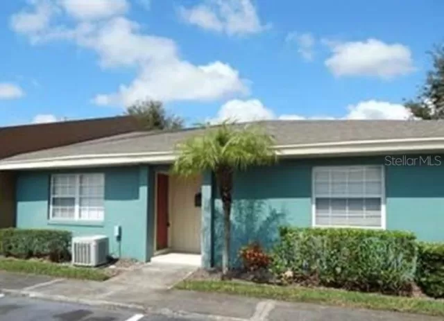 MLS: O6035882 Condo For Sale