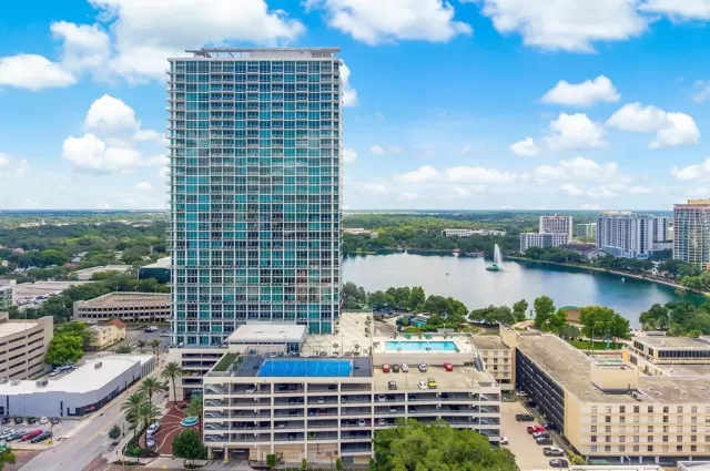 MLS: O6037749 Condo For Sale