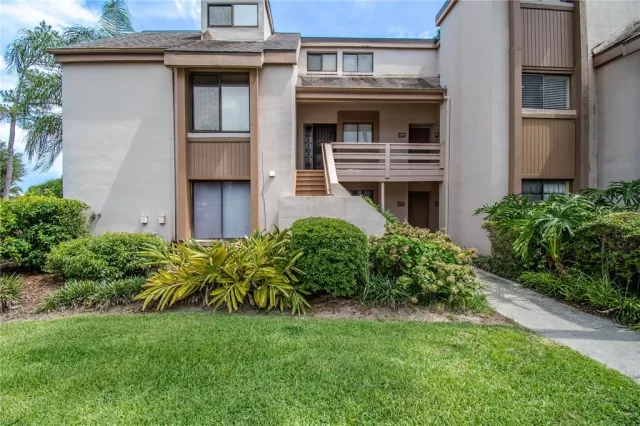 MLS: O6038489 Condo For Sale