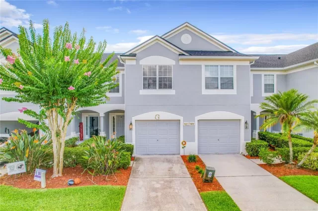 MLS: O6039417 Condo For Sale