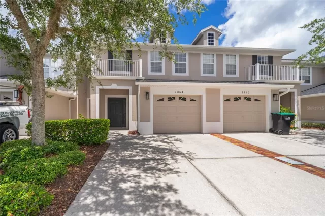 MLS: O6039498 Condo For Sale