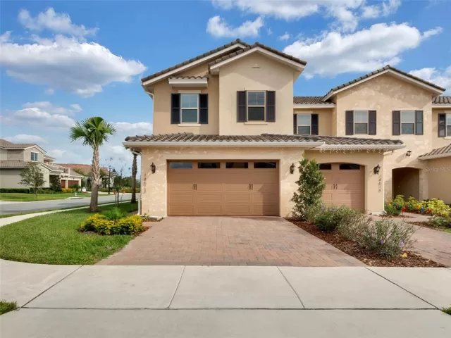 MLS: O6039646 Condo For Sale