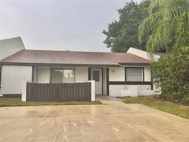 MLS: O6039788 Condo For Sale