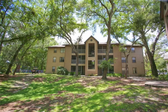 MLS: O6040037 Condo For Sale