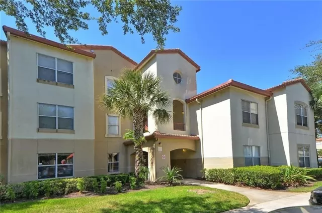 MLS: O6040039 Condo For Sale