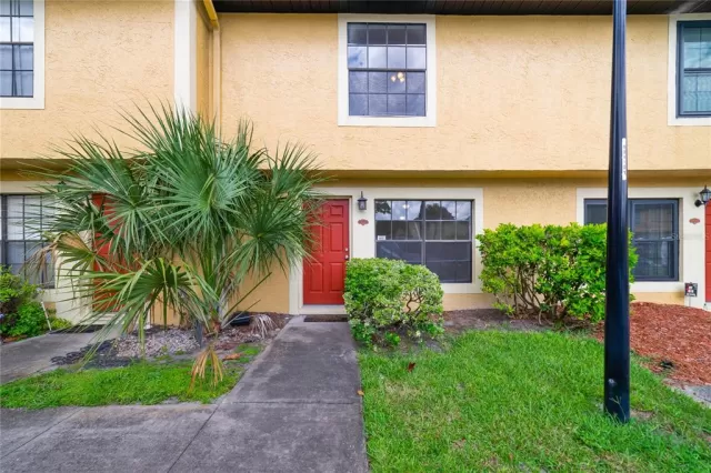 MLS: O6040726 Condo For Sale