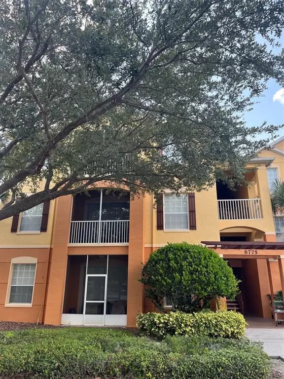 MLS: O6043275 Condo For Sale