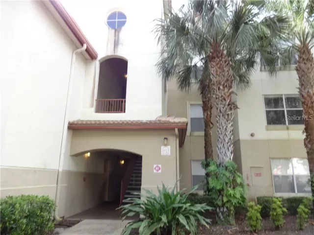 MLS: O6043396 Condo For Sale