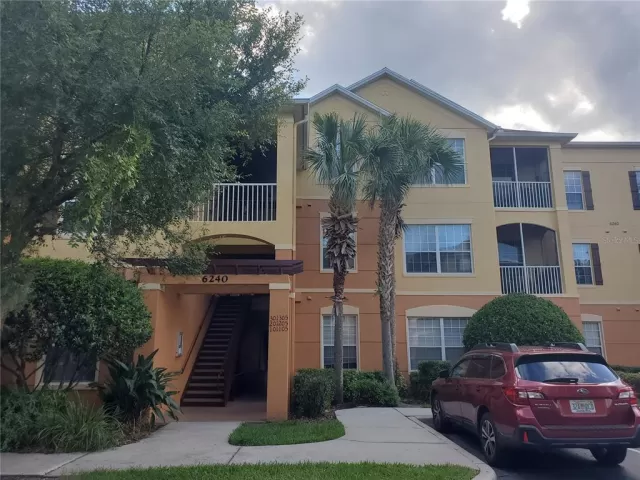 MLS: O6043648 Condo For Sale