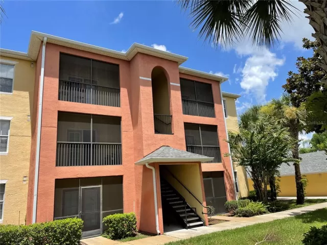 MLS: O6044081 Condo For Sale