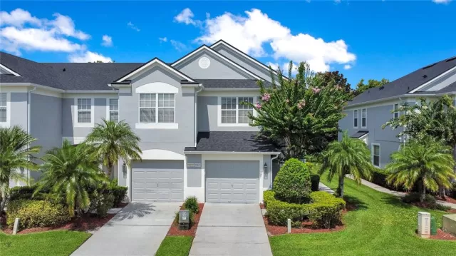 MLS: O6045355 Condo For Sale