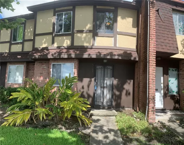 MLS: O6045448 Condo For Sale