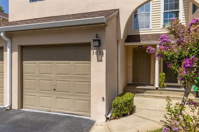 MLS: O6045477 Condo For Sale