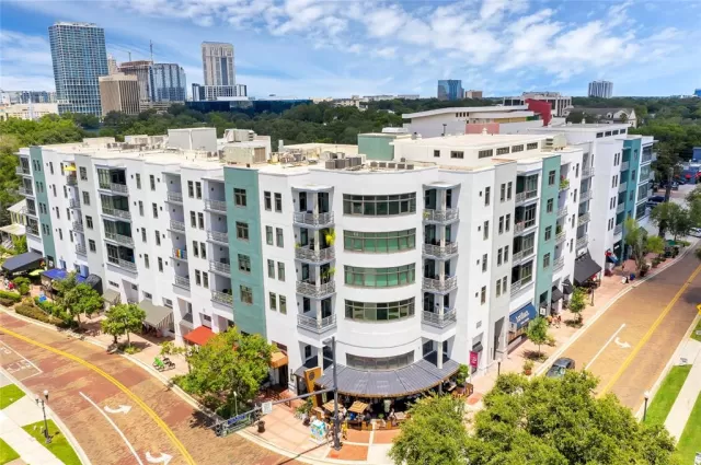 MLS: O6045523 Condo For Sale