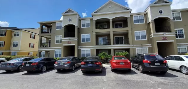 MLS: O6046298 Condo For Sale