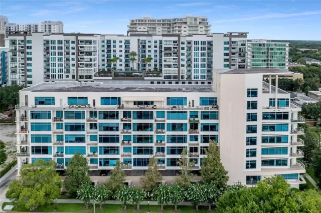 MLS: O6046398 Condo For Sale