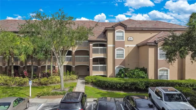 MLS: O6047226 Condo For Sale