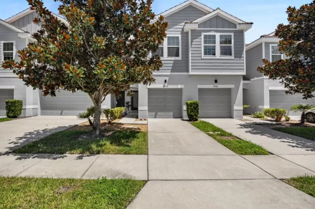 MLS: O6047378 Condo For Sale