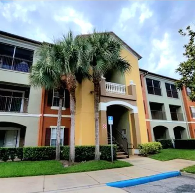 MLS: O6048560 Condo For Sale