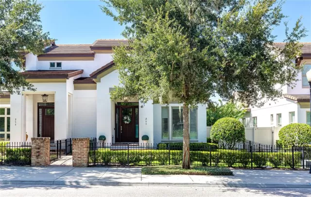 MLS: O6048857 Condo For Sale