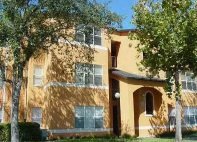 MLS: O6049138 Condo For Sale