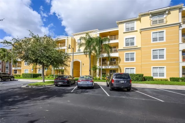 MLS: O6049518 Condo For Sale