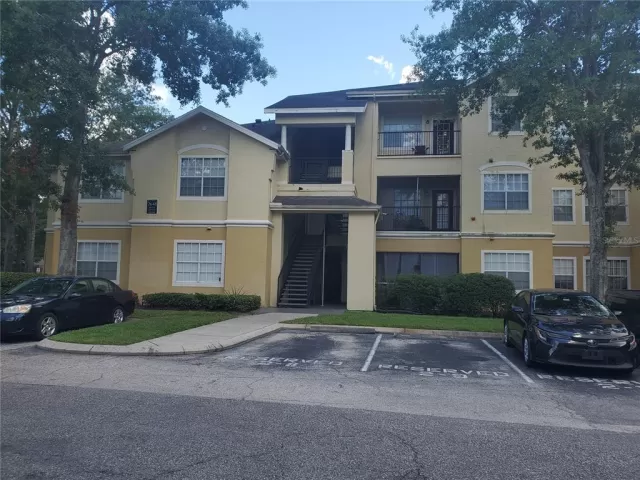 MLS: O6049962 Condo For Sale