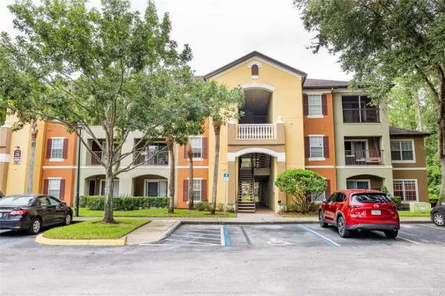 MLS: O6050382 Condo For Sale